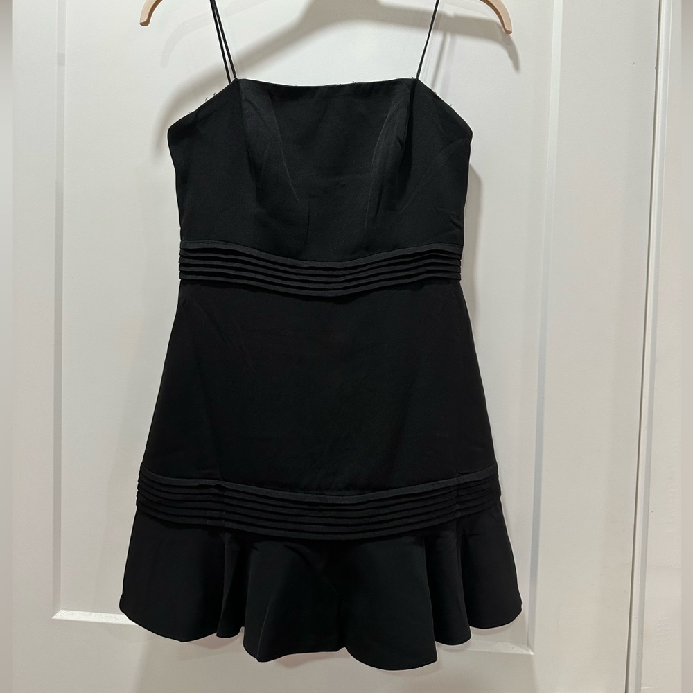 DO+BE Black strapless cocktail dress
